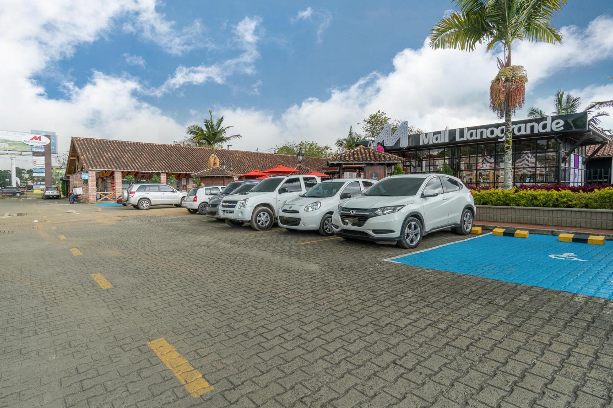 Portanova Suites By Adventu Rionegro Exterior foto
